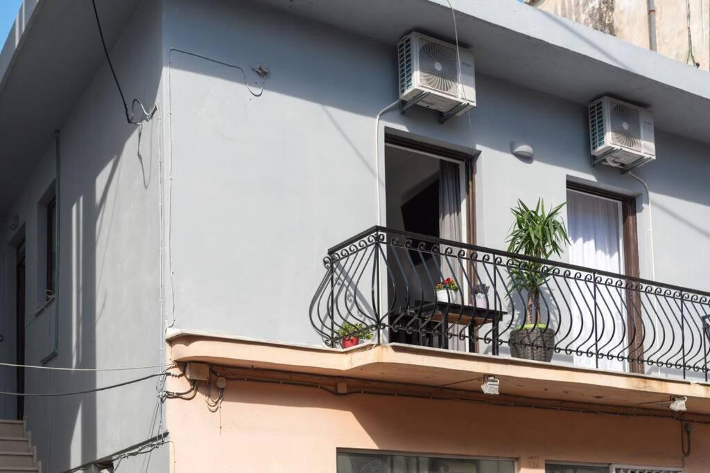 Dean Apartment At Закінф Екстер'єр фото
